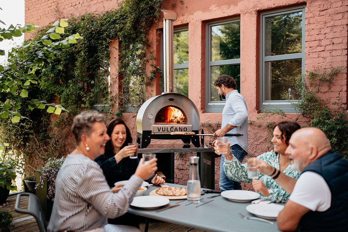 Repas de famille pizza | Vulcano France