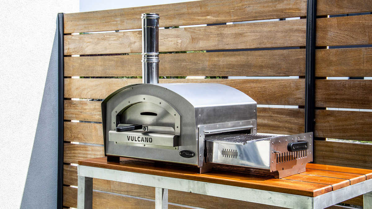 Vulcano France | four pizza barbecue taal vulcano