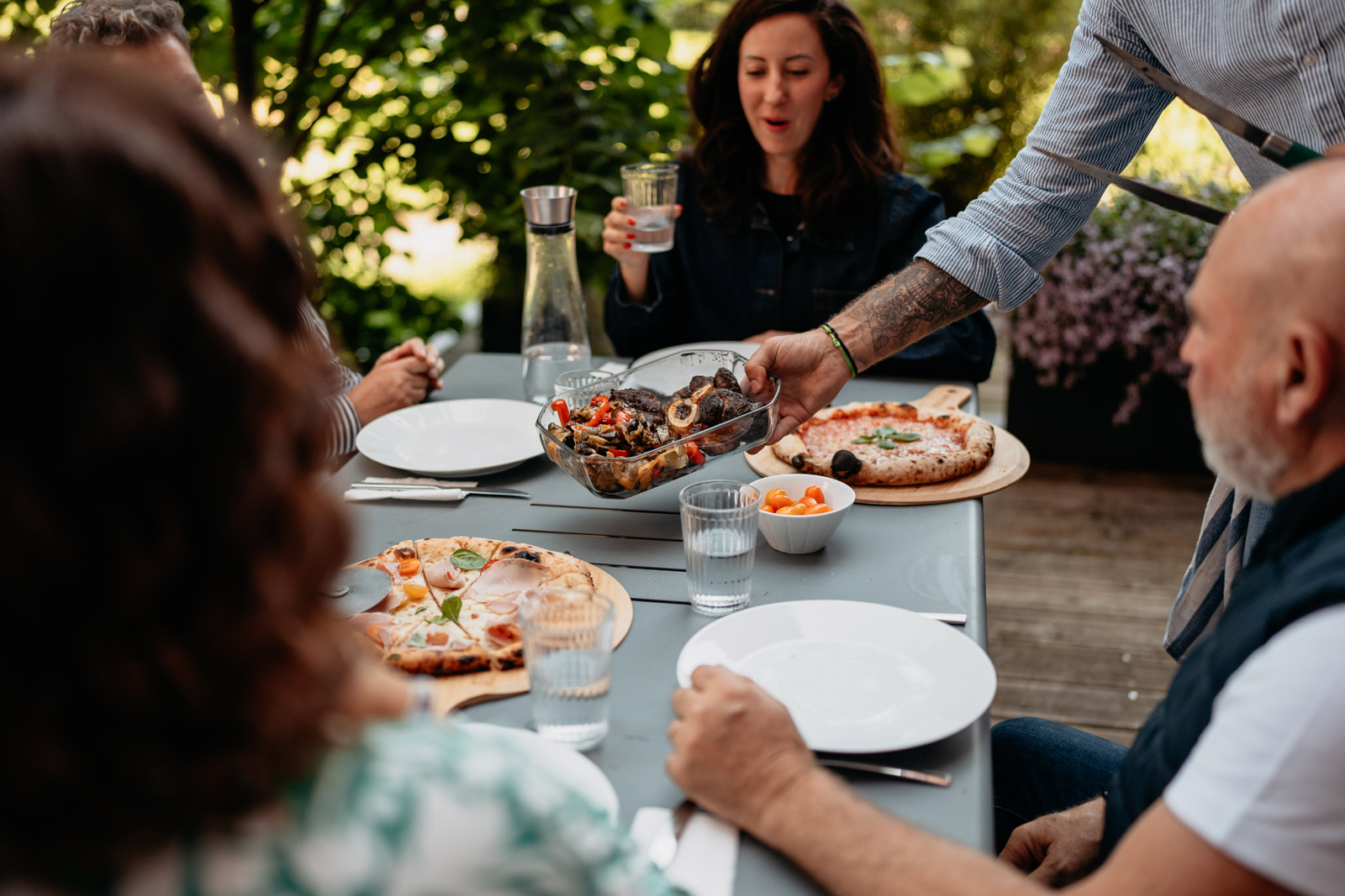 Soirée pizza en Famille avec un four à pizza